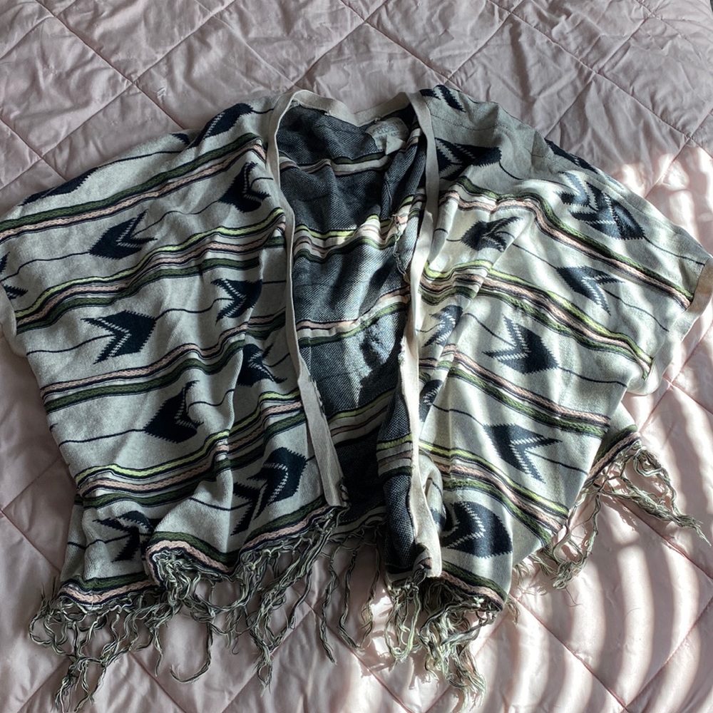 Billabong cardigan